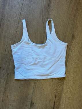 TnAction Aritzia Square Neck Cropped Sport Top